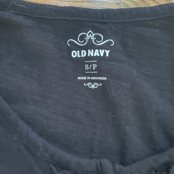 2-Old Navy Long Sleeve Tees, Size M - Picture 9 of 9
